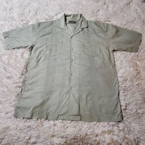 Weekendz off  mens button down print style short sleeve  mint shirt M